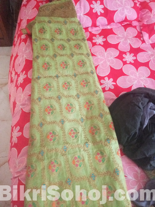 Sari